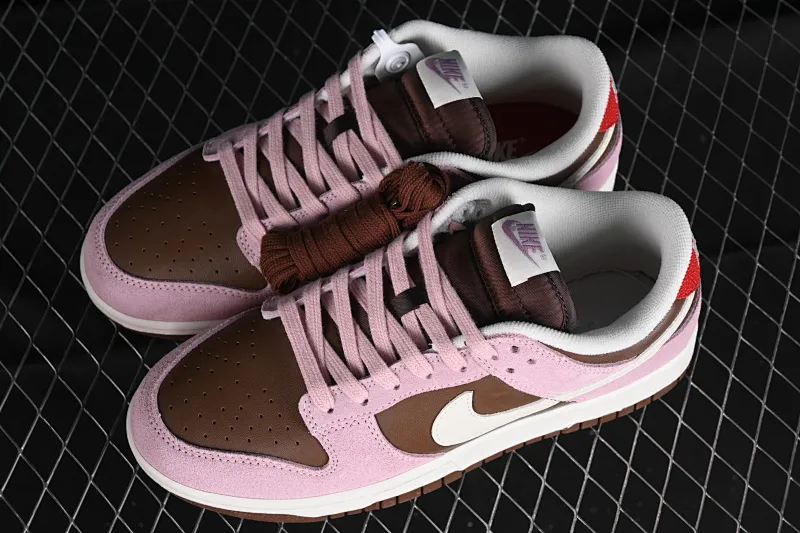 All Categories Nk SB Dunk Series Nk SB Dunk Low Low-top sneakers Stussy x Nk Dunk Low "Neapolitan" Reverse color SB low-top casual sneakers HM0987-200